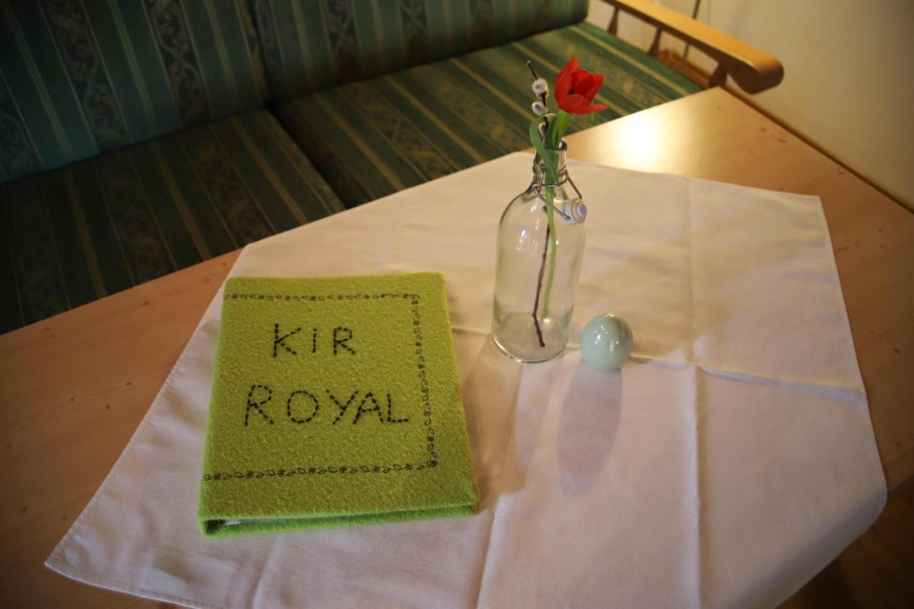 Ferienwohnungen Kir Royal Krün Exteriör bild